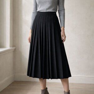 London Fog Vintage 100% Wool Knife Pleat Midi Skirt | Classic Black | 80s–90s